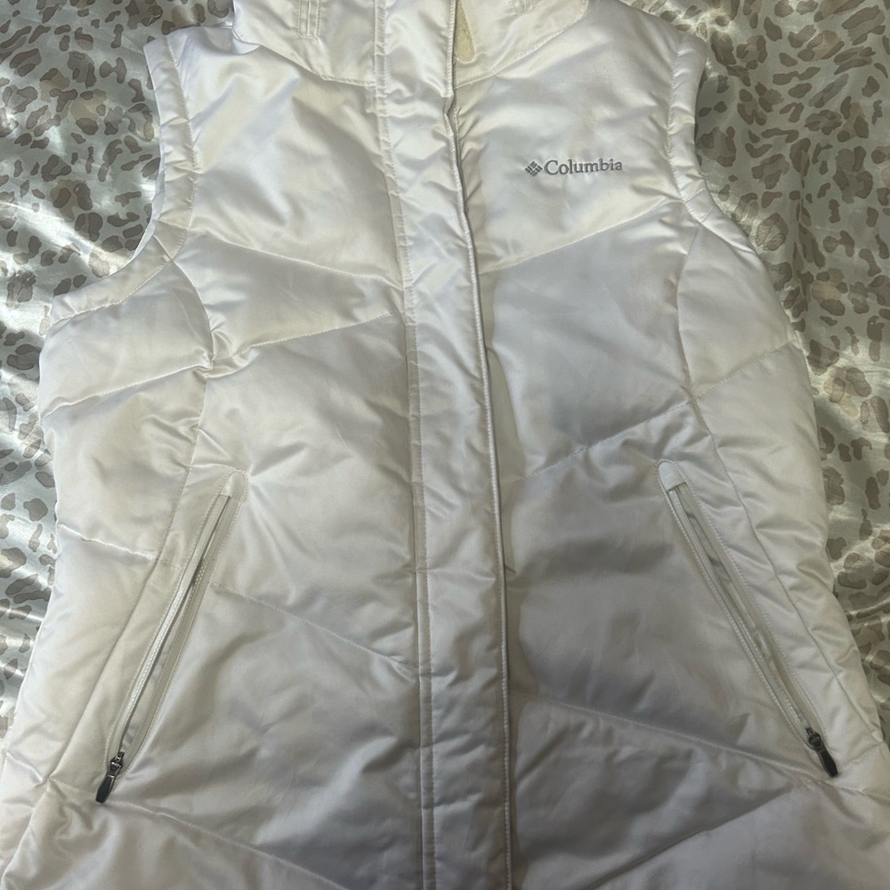 Columbia Ivory Quilted Vest